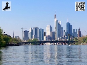 Mainhattan vom Wasser aus