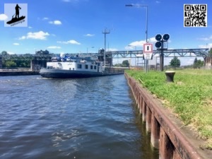 „Ab in die große Schleußenkammer“ - Der Main oberhalb von Aschaffenburg