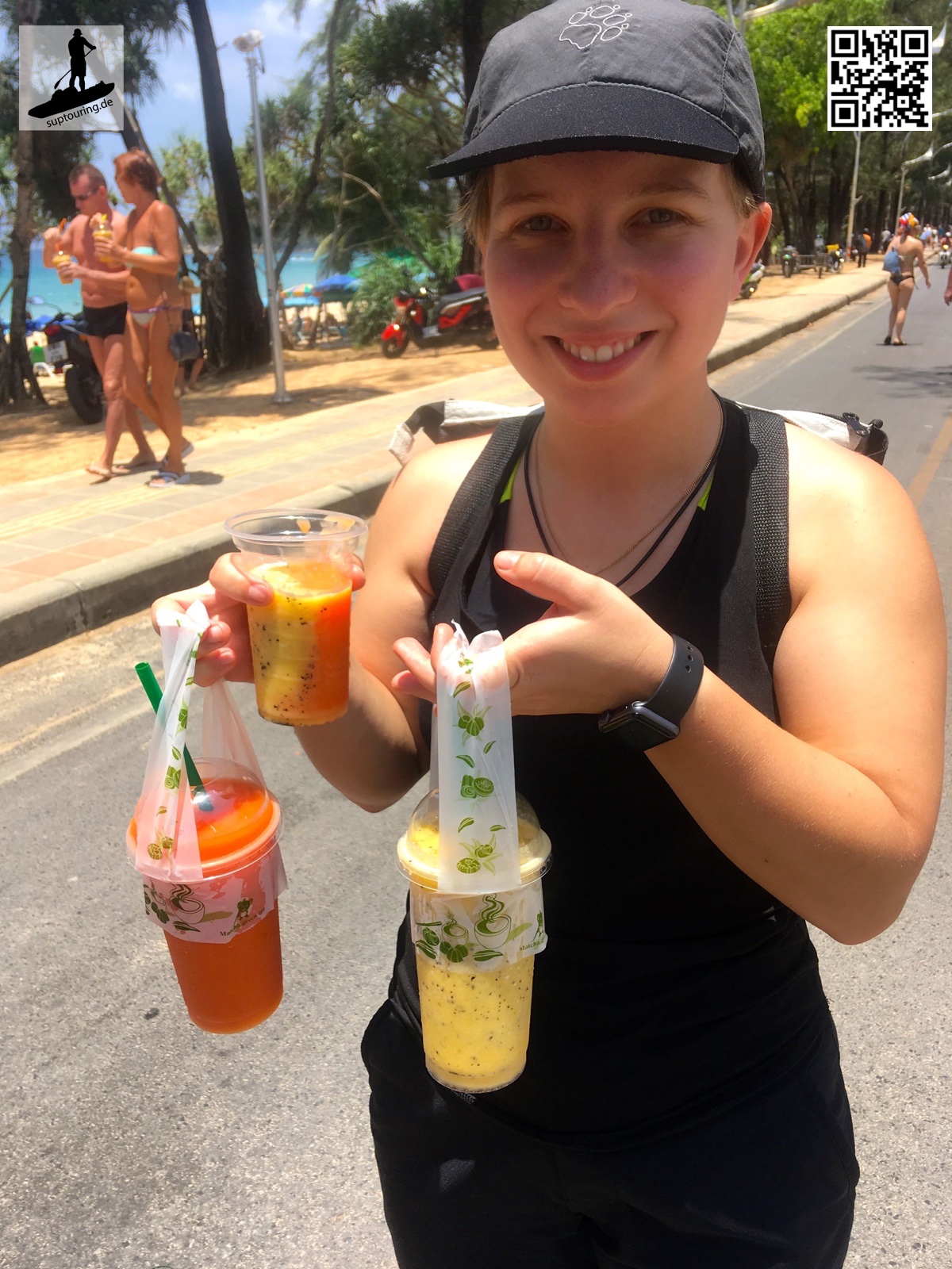 Frische Fruchtsäfte in Kata Beach, Phuket: Passionsfrucht und Papaya